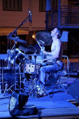 MUSIC UP 2011